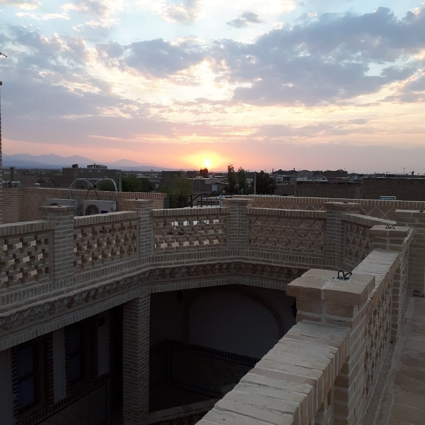 🌄 غروب روز به پایان می رود با دغدغه های بی نام… — تصویر ۲