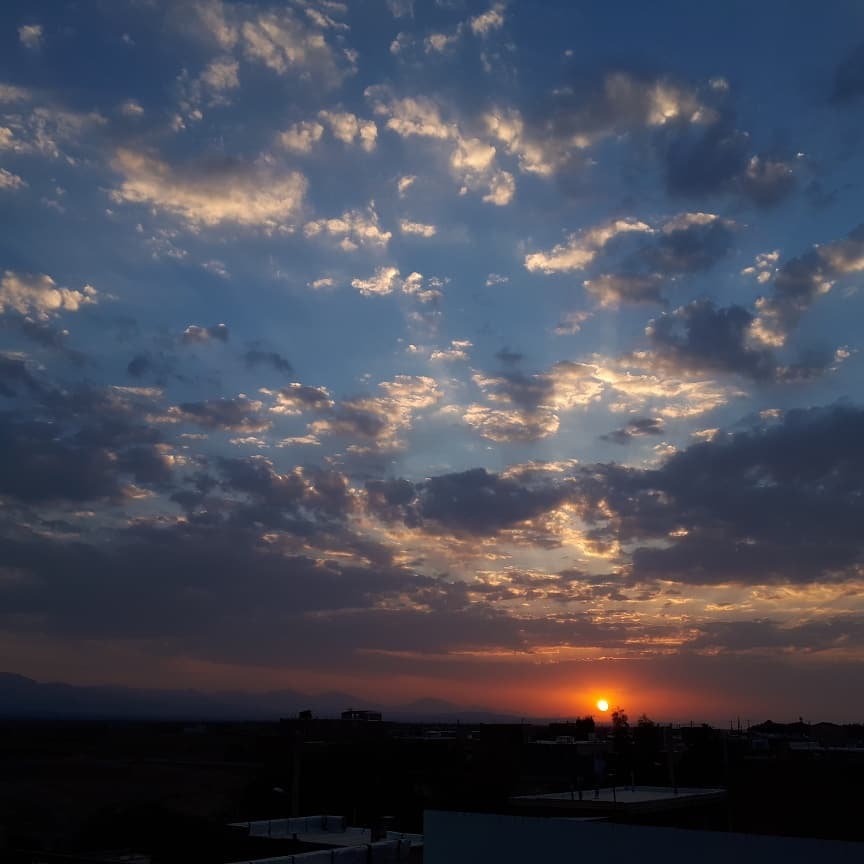 🌄 غروب روز به پایان می رود با دغدغه های بی نام… — تصویر ۳
