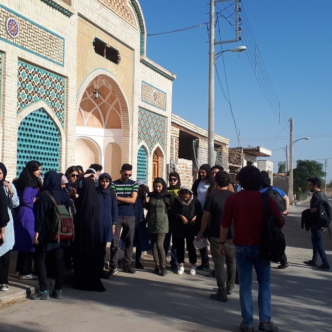 حضور دانشجویان رشته معماری دانشگاه هنر تهران با… — تصویر ۲
