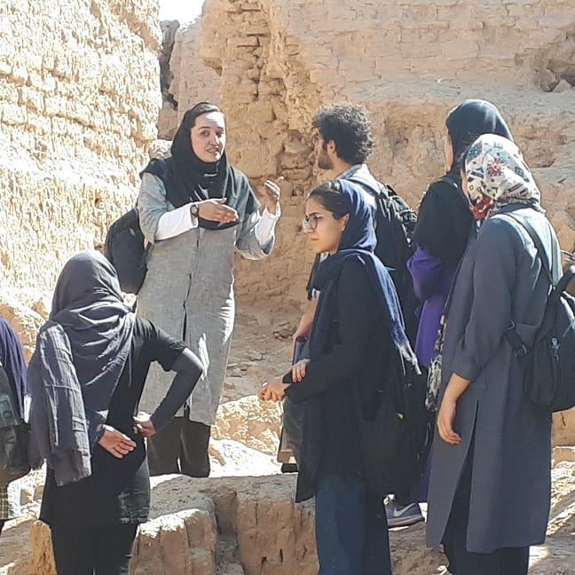 بازدید گروه دانشجویان رشته معماری دانشگاه هنر 🎓… — تصویر ۴