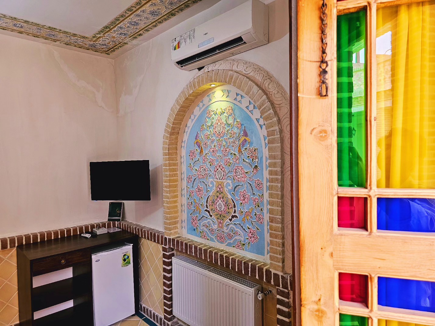 اتاق توئین دیاوا⚜️ امکانات‌ اتاق و طراحی داخلی… — تصویر ۳